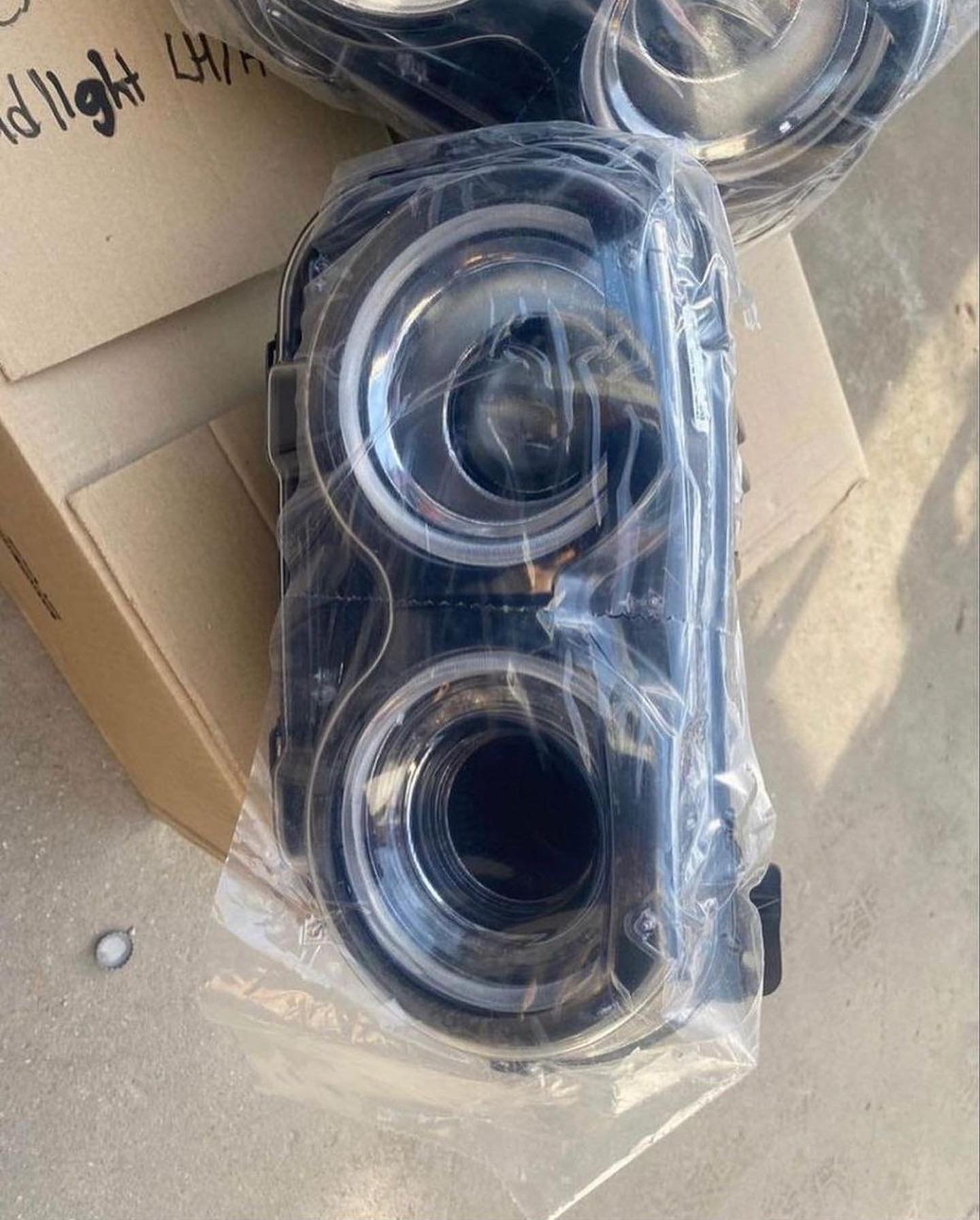 thepartsfamily1-20240613-0042-1.jpg 2015-2021 Dodge Challenger headlights - Image 1